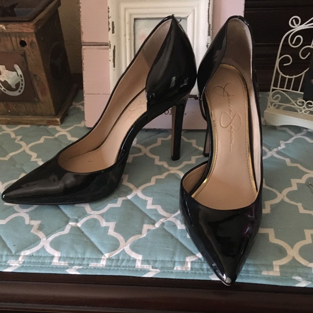 Black pointed toe heels